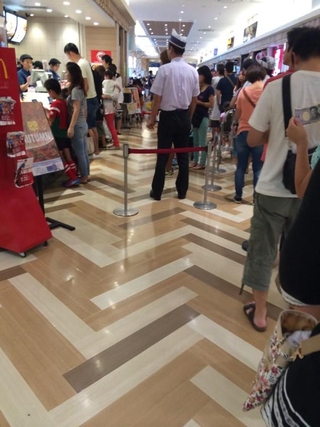 Illustration for article titled Insanely Popular Game Is Drawing Long Lines at McDonald's in Japan